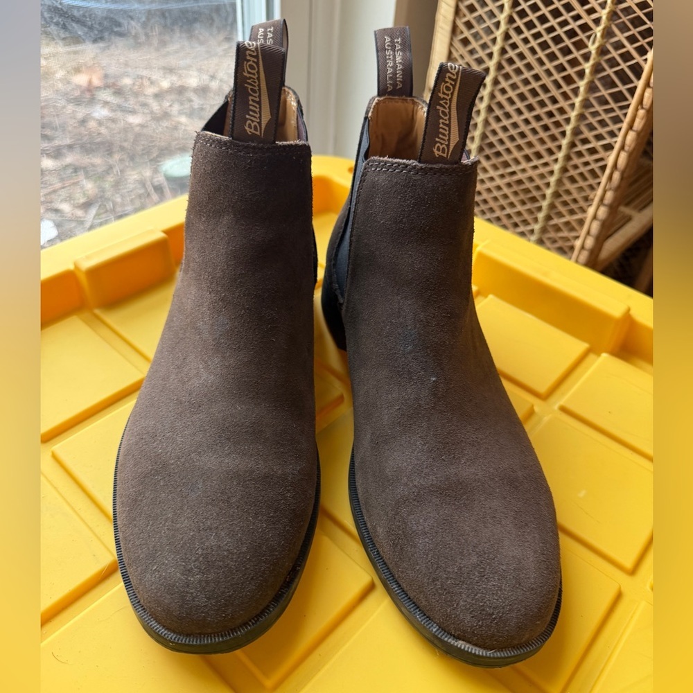 Blundstone brown dress suede chelsea boot BL2391 Ankle Boots for Men size 8.5AUS